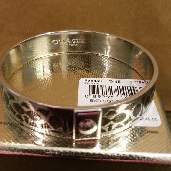New Coach Signature C Black Glitter Shimmering Enamel Bangle Bracelet - Picture 5 of 10